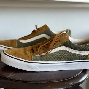 Vans Men's Olive and Tan Sneakers